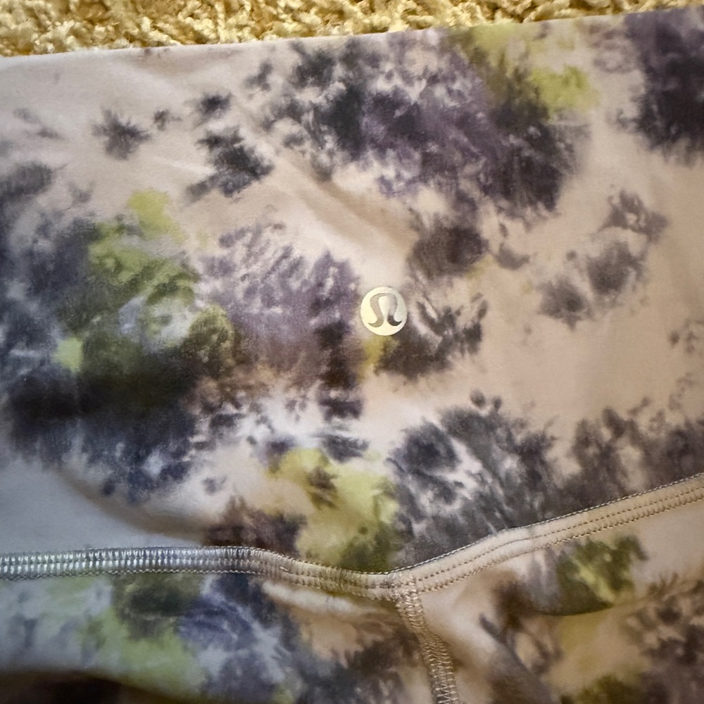 Lululemon Align Leggings size 8 - Picture 2 of 2